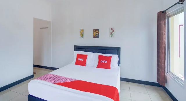 Люкс Standard Hotel O Puncak Bogor Near Taman Safari Formerly Hotel Satya Luhur