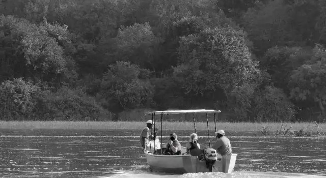 Selous Wilderness Camp, Prenota Hotel Mloka Pvani region