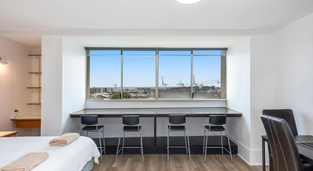 Apartment 201 - Fremantle studio apartment with ocean and harbour views, Брондау Пәтер Perth CBD Перт