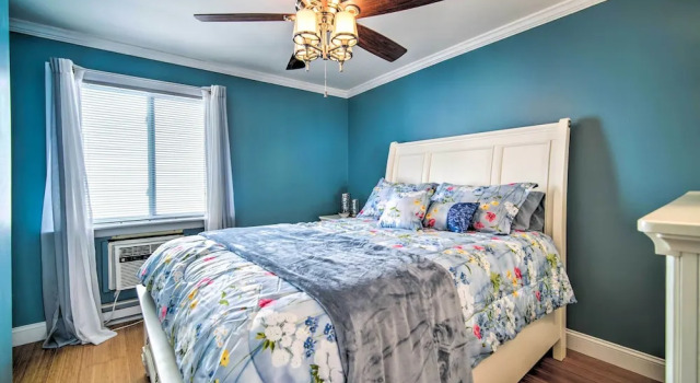 Beautiful Brigantine Condo - Walk to Beach!, Забронировать Апартаменты/квартира Бригантин Джерси-Шор