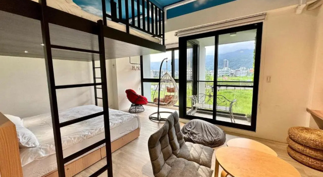 Standard Family room 這裡離海300公尺