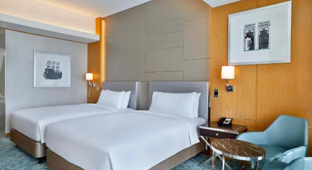 Двухместный номер Deluxe с балконом и с видом на море Hilton Dubai Palm Jumeirah
