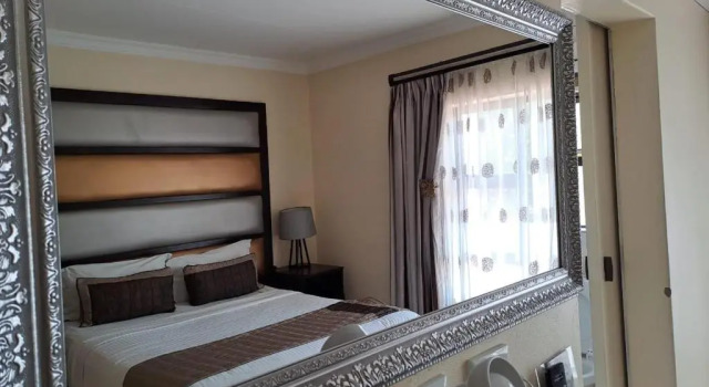 Двухместный номер Standard Ecotel OR Tambo Airport