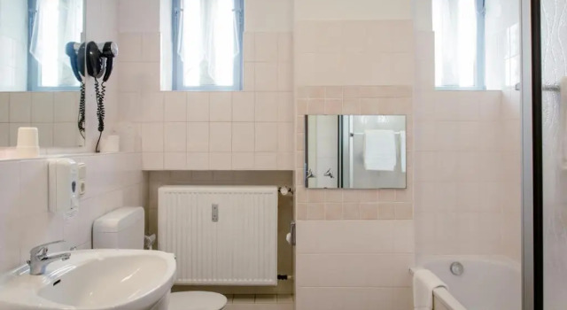 Трёхместный номер Standard Hotel Handelshof