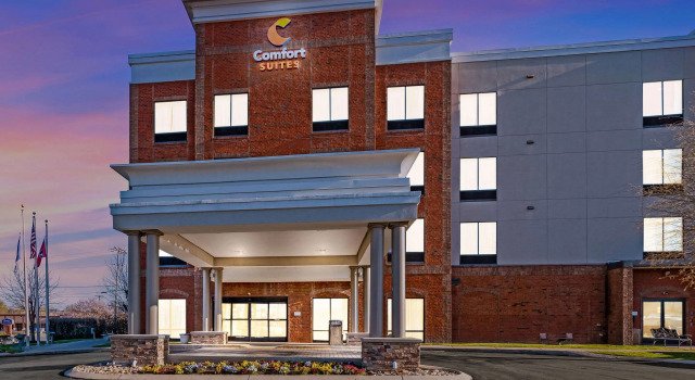 Comfort Suites, Buchen Sie Hotel Murfreesboro Tennessee