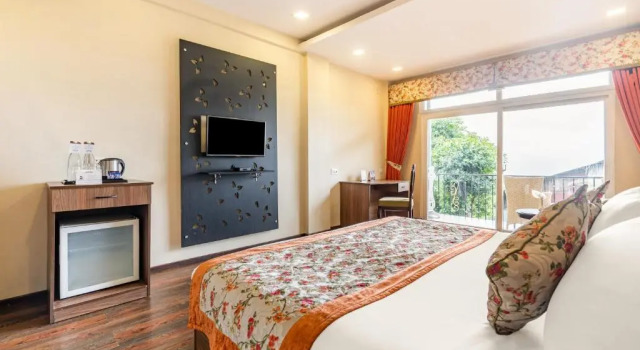Номер Deluxe Summit Barsana Resort & Spa