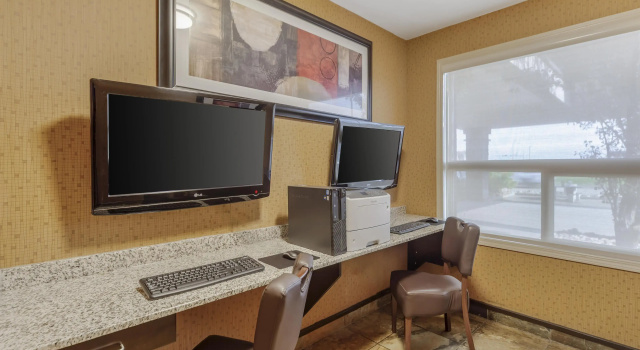 Best Western Wainwright Inn & Suites