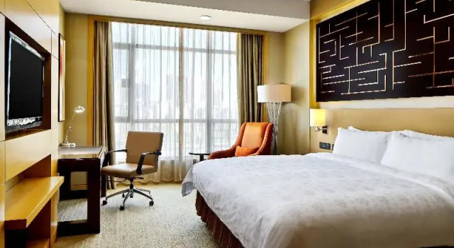 Двухместный номер Standard Crowne Plaza Ordos