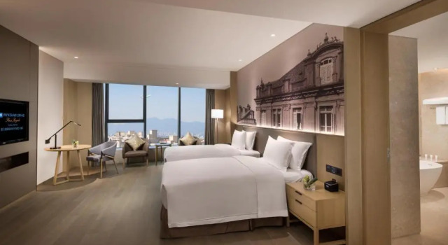 Номер Superior Wyndham Grand Plaza Royale Yuzhou Xiamen Wuyuan Bay