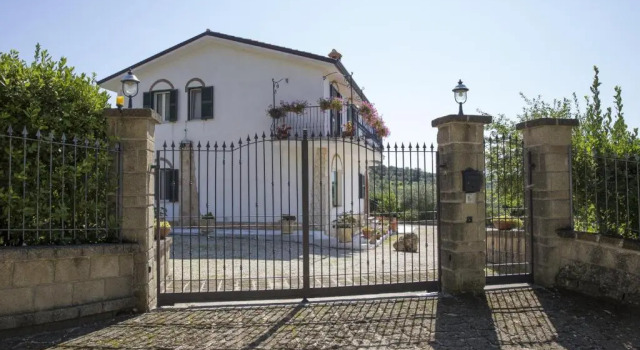 La Vigna della Corte, Забронировать Отель Отели Пескосолидо с бассейном, Бассейн