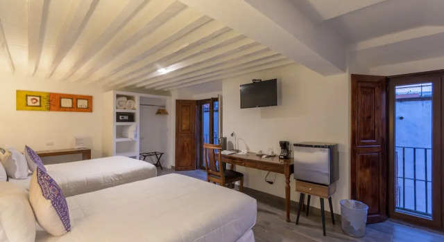 Номер Standard с балконом Hotel La Morada