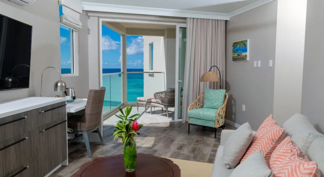 Люкс Luxury Luxury Collection at Sea Breeze Beach House by Ocean Hotels
