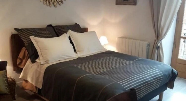 Au Pont d’Olt, Buchen Sie Hotel Saint-Come-d'Olt Aveyron