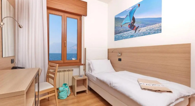 Одноместный номер Standard Beach Hotel Rosa