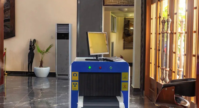 Hôtel New Riviera Bukavu, Book Hotel Hotels in Gafunzo with Parking, Parking