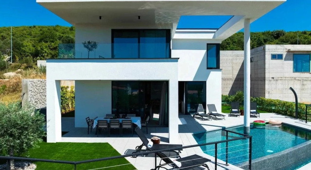 Коттедж Luxury Villa 45 With Infinity Pool