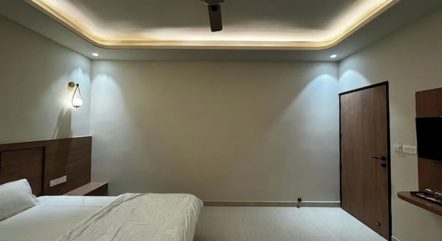 Номер Deluxe hotel neelkamal