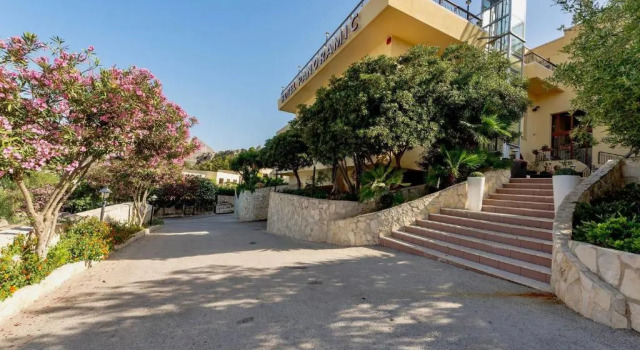 HOTIDAY San Vito Lo Capo, Book Hotel Hotels in Sicily with Parking, Parking