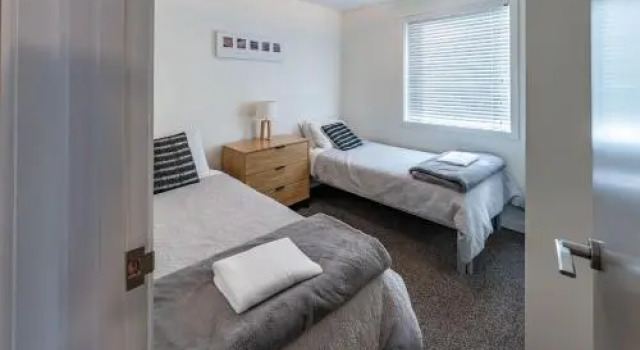 Central Luxury Apartment 205