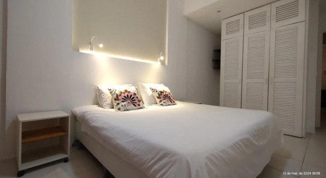 Apartamentos Gomes Carneiro 84 - Ipanema, Забронировать Апартаменты/квартира Апартаменты штата Рио-де-Жанейро, Апартаменты/квартира