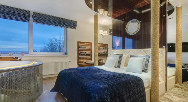 Апартаменты Superior June street Spa apartments