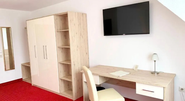 Полулюкс Hanse Hotel