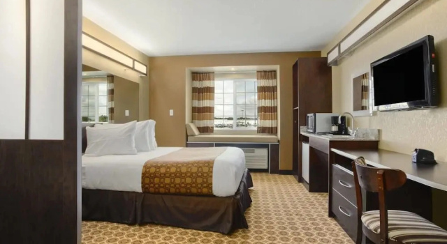 Люкс Microtel Inn & Suites by Wyndham Williston