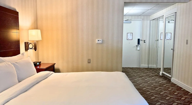 Двухместный номер Executive Spencer Hotel & Conference Centre