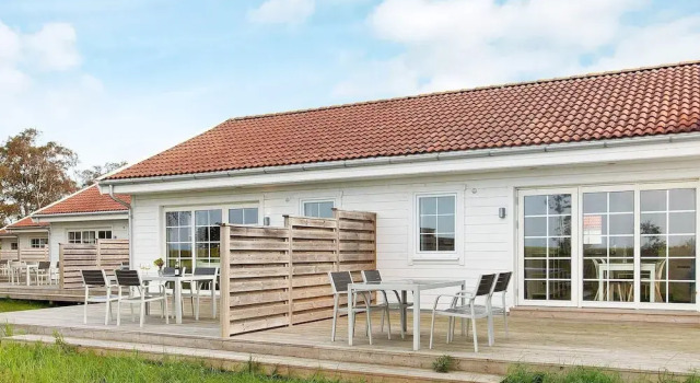 Коттедж Stylish Island Holiday Home in Laeso