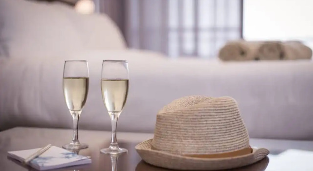 Номер Executive Bebatroun Beach Hotel
