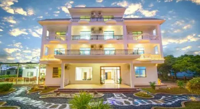 Shiwaidaoyuan·Designer Garden Holiday Courtyard, Buchen Sie Hotel Hotels in Weizhou-Insel mit Parkplatz, Parkplätze