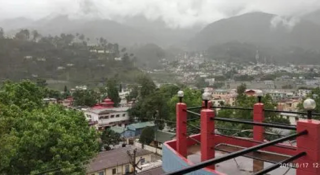 Bhandari Annexe Hotel, Rezervovat Hotel Uttarkāshi Uttarakhand