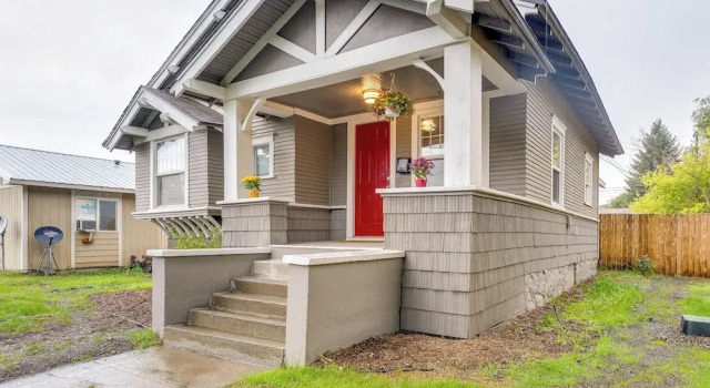 Коттедж Spokane Vacation Rental w/ Central Location!