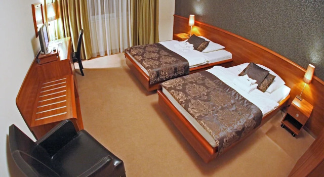 Iş çift kişilik oda Hotel Centrum