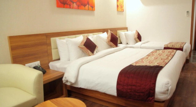 Номер Deluxe с красивым видом из окна Le Roi Jammu - Near Jammu Railway Station