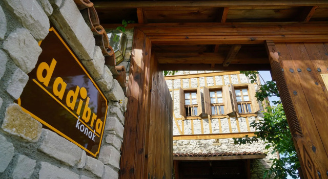 Dadibra Konak