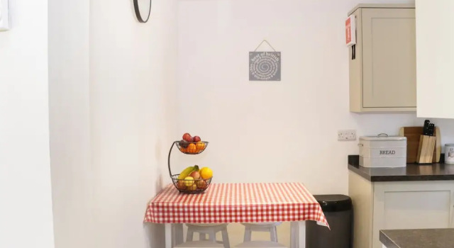 The Cider House, Book Hotel Leominster 