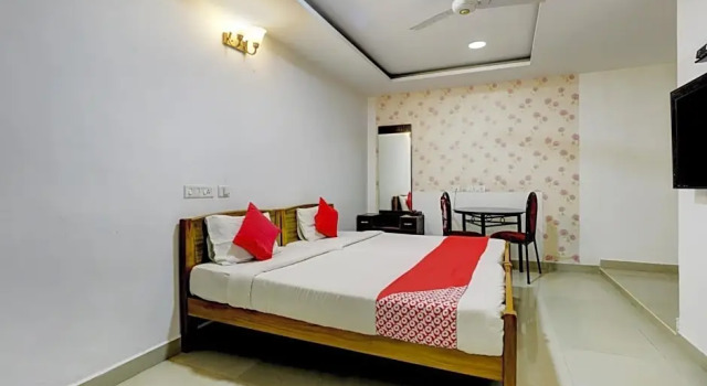 Номер Classic OYO Gold Residency Near AGS Cinemas T Nagar
