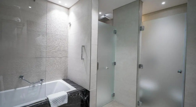 Suite club Grand Millennium Al Seef Basra