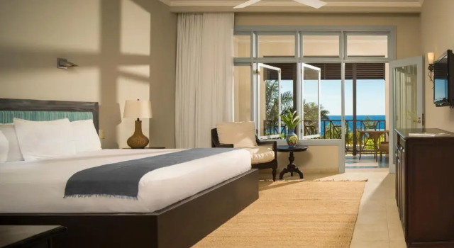 Полулюкс The Cliff Hotel