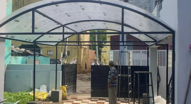 Close to Chennai International Airport, 2 BHK Fully furnished with Kitchen Facility