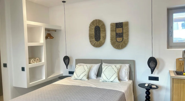 Люкс Deluxe с балконом и с видом на город Mykonos Dot Apartments