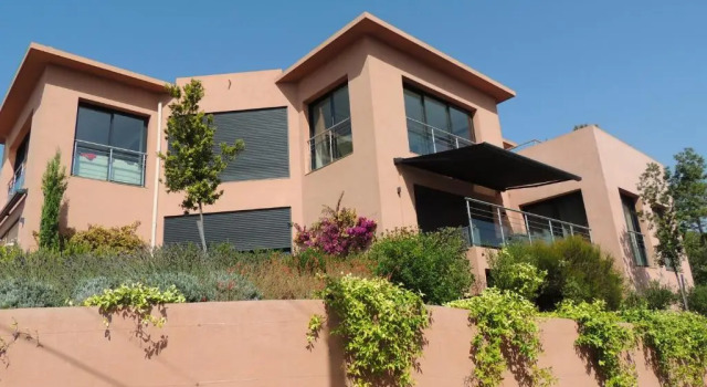 Apartment residence Arc en Ciel, จอง อพาร์ทเมนท์ Theoule-sur-Mer Alpes-Maritimes
