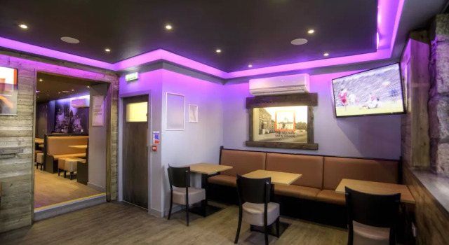 The Square Hotel, จอง โรงแรม Inverurie Aberdeenshire