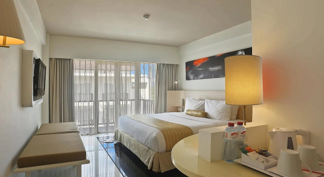 New Jimbaran Hotel, Rezervovat Hotel Hotely v Bali s bazénem, Bazén
