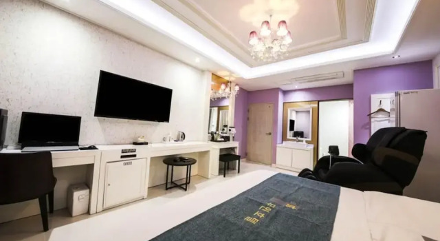 Номер Deluxe Gwangju Hanam 1st Hotel