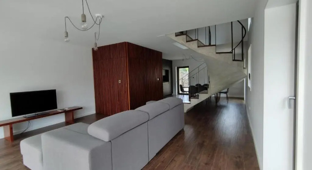 Box House, Rezerwuj Hotel Paredes de Coura 