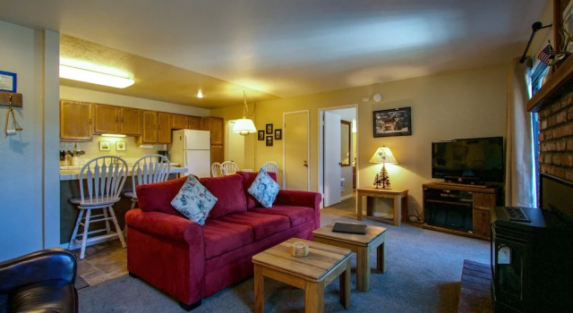 Hidden Valley #105 - 1 Br Condo