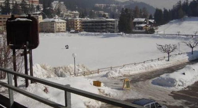 Apartment Jeanne d'Arc H48, Prenota Appartamento Hotel a Canton Vallese con parcheggio, Parcheggio