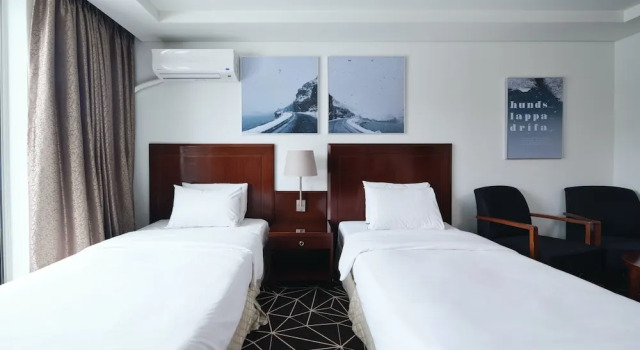 Двухместный номер Superior Adonis Hotel